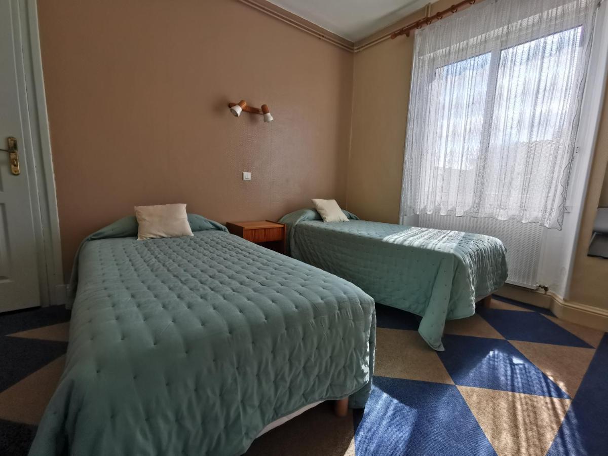 Hotel Le Pasteur Роаян Екстериор снимка