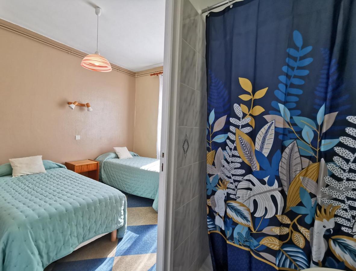 Hotel Le Pasteur Роаян Екстериор снимка
