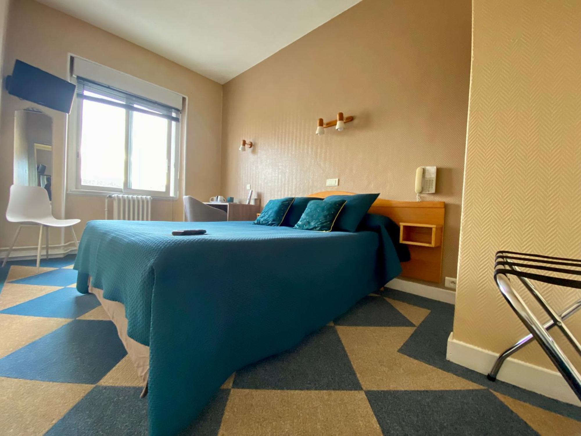 Hotel Le Pasteur Роаян Екстериор снимка